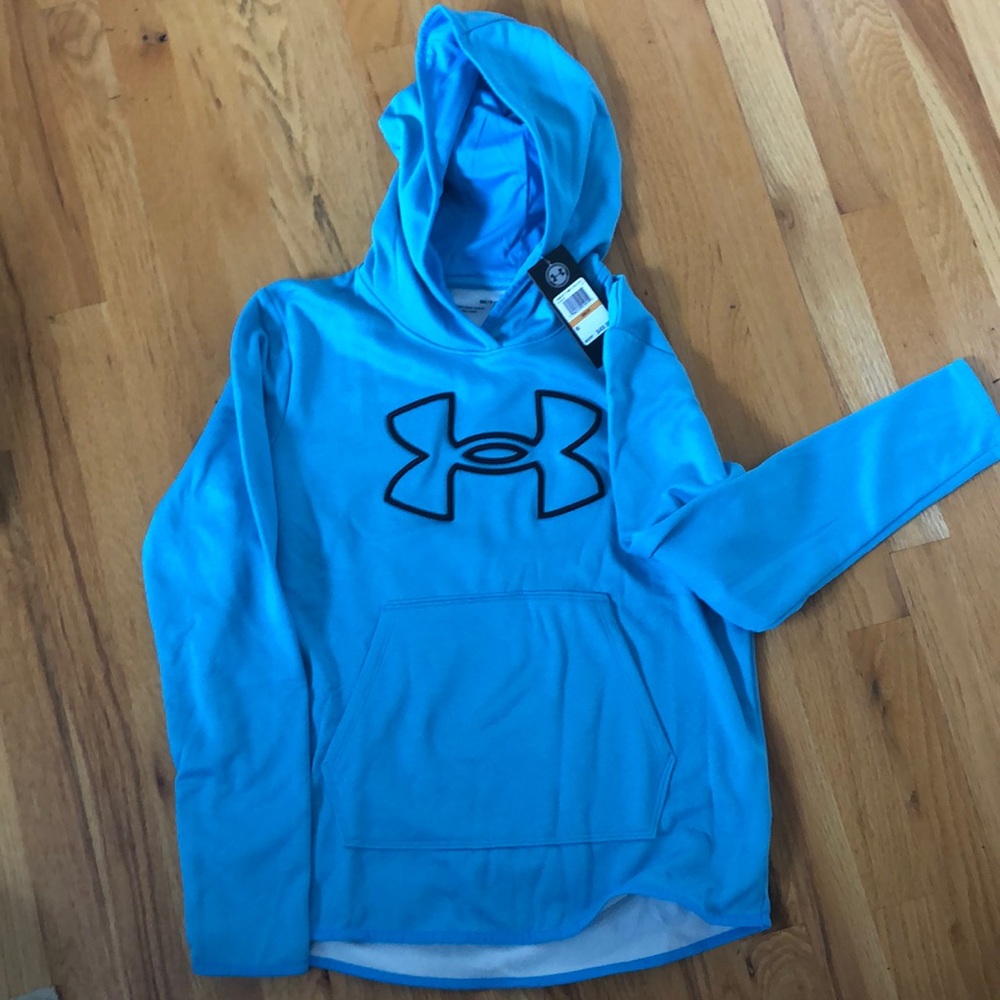 Under Armour sweatshirt